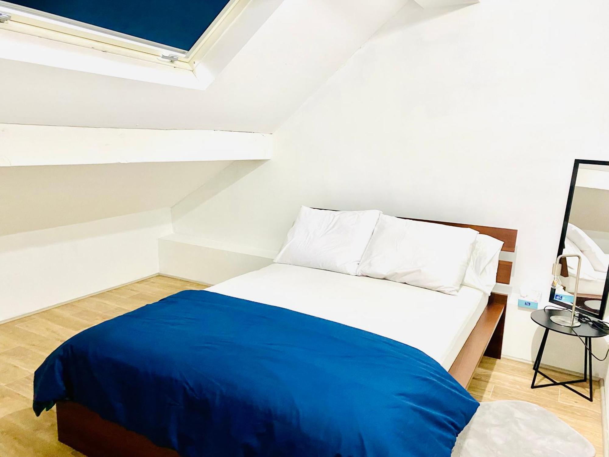 Residence Deluxe Charleroi Bagian luar foto